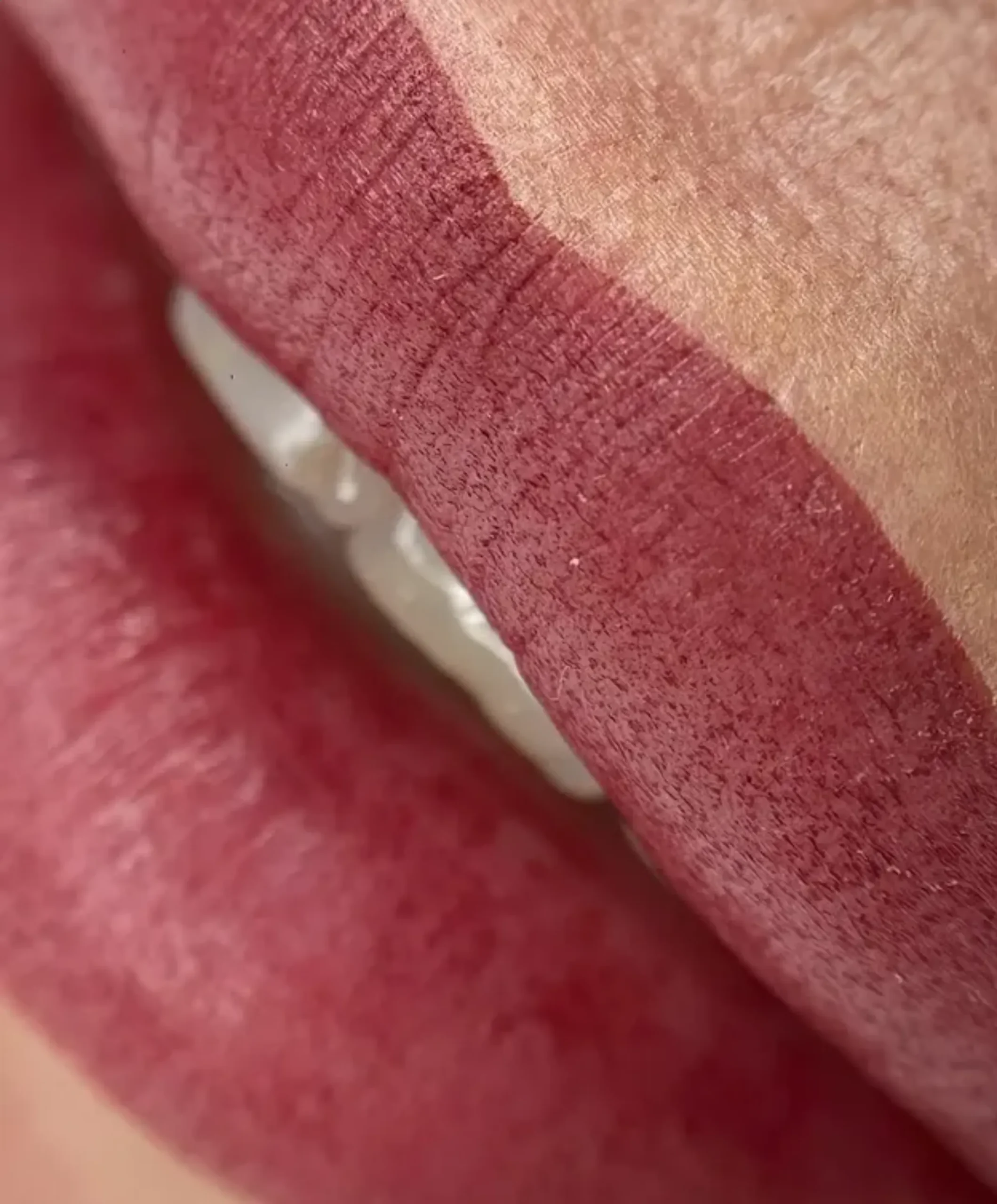eating after lip blush tattoo